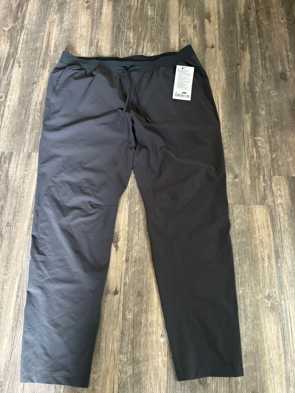 lululemon athletica Men's Black Drawstring Joggers
